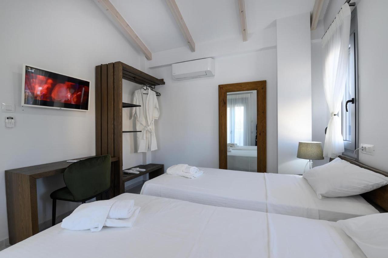 Momento Luxury Apartments Walking Distance From The Beach Nikiána Kültér fotó