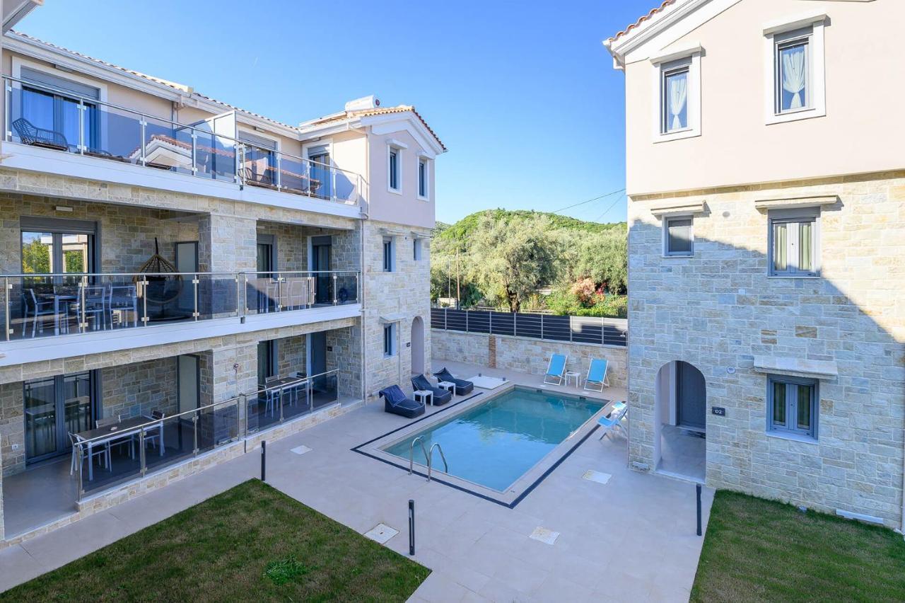 Momento Luxury Apartments Walking Distance From The Beach Nikiána Kültér fotó